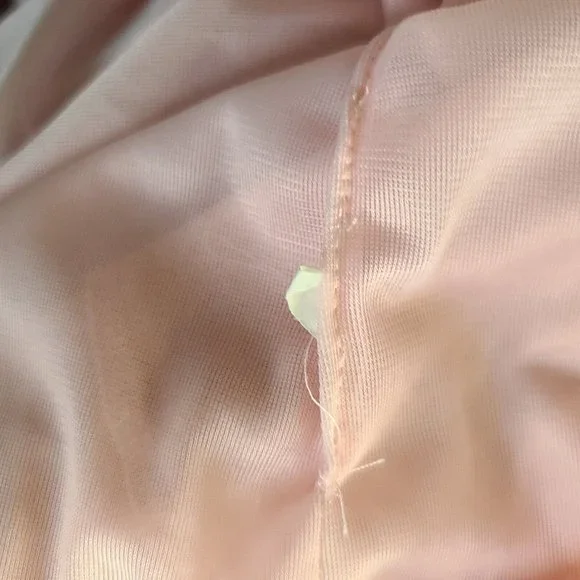 Twenty One Womens Pleated Blouson Jersey Tank Top Round Neck Sz Medium Pink EUC - Picture 5 of 5